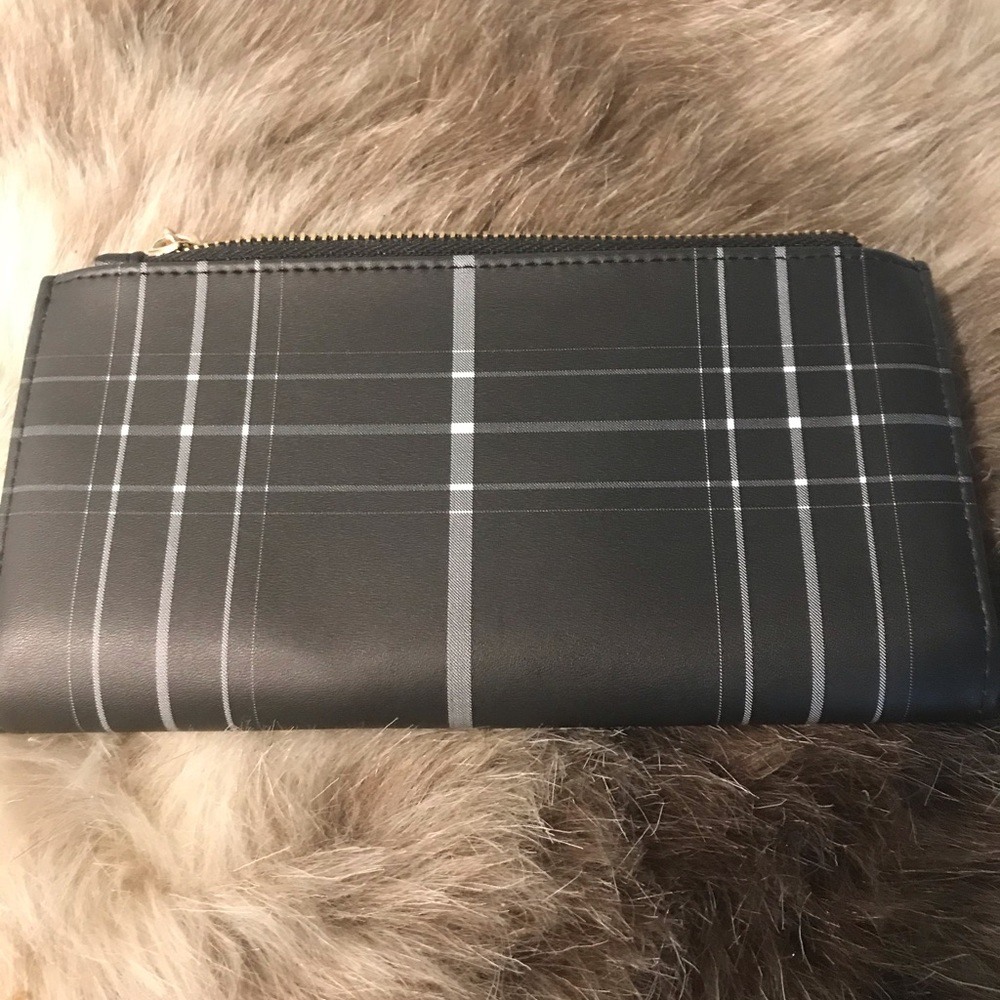 A New Day Wallet